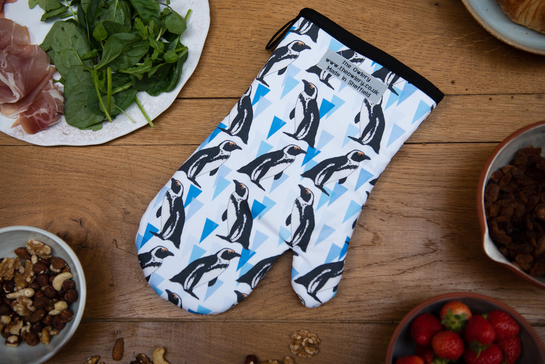 African Penguin Print Single Oven Mitt