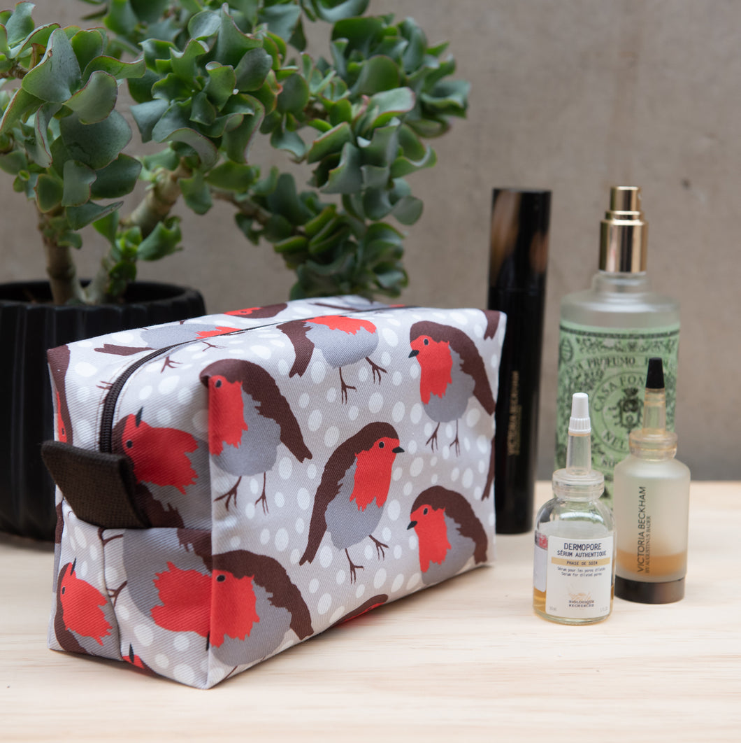 Robin Print Wash Bag